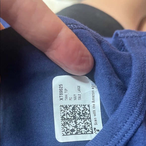 Star Wars Black Tank Top with Yoda Design - Picture 2 of 4